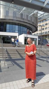 DIE LINKE vor dem Klinikum Kassel am Tag der Pflege